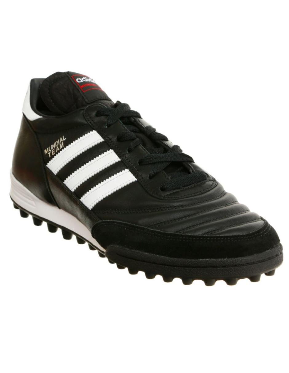Tenis de hombre para fútbol 5