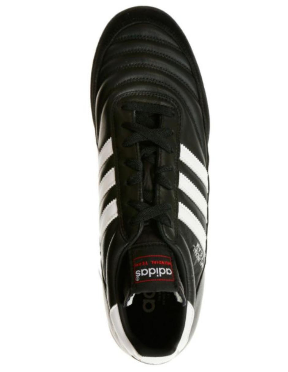 Tenis de hombre para fútbol