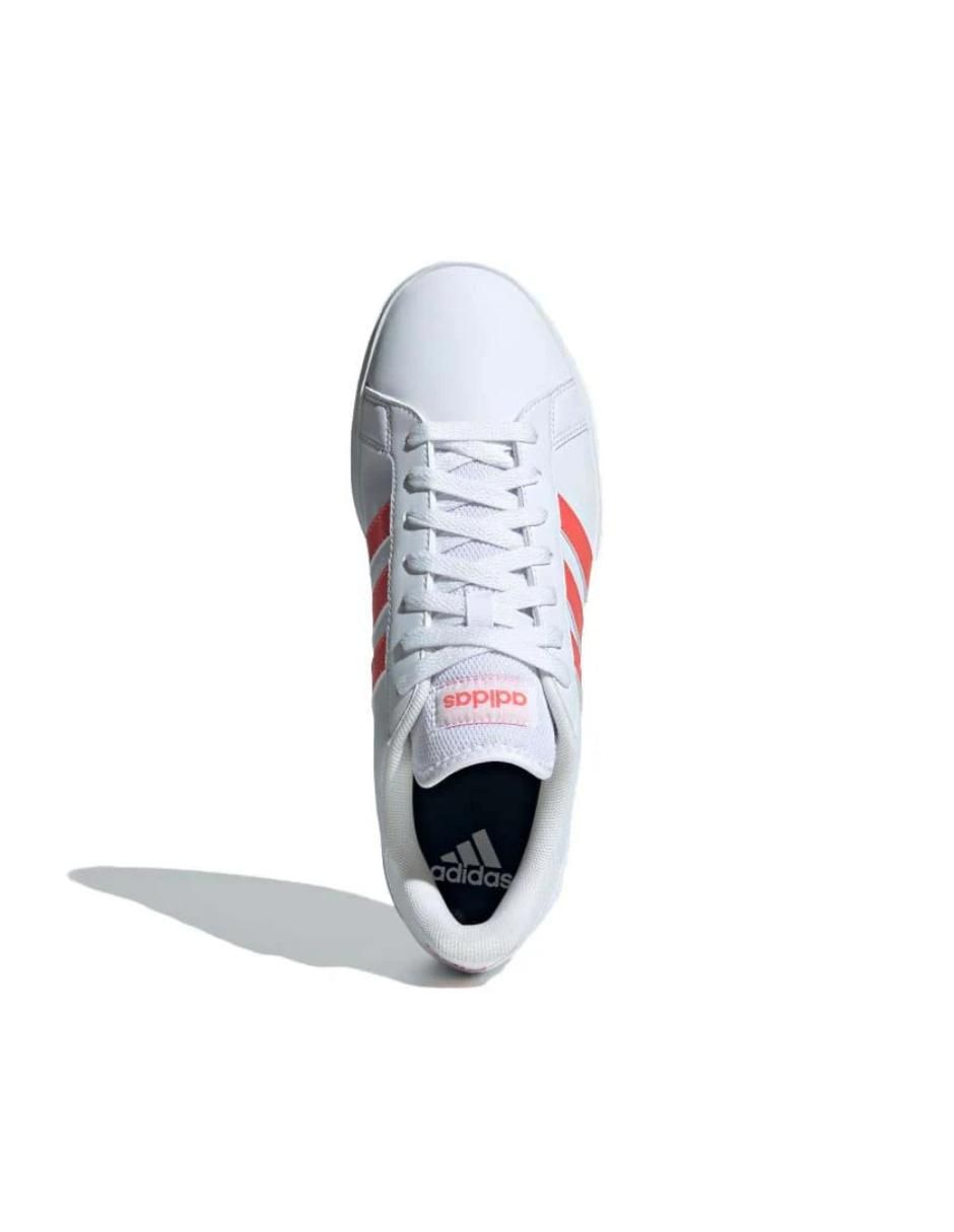 Tenis Grand Court Base de hombre