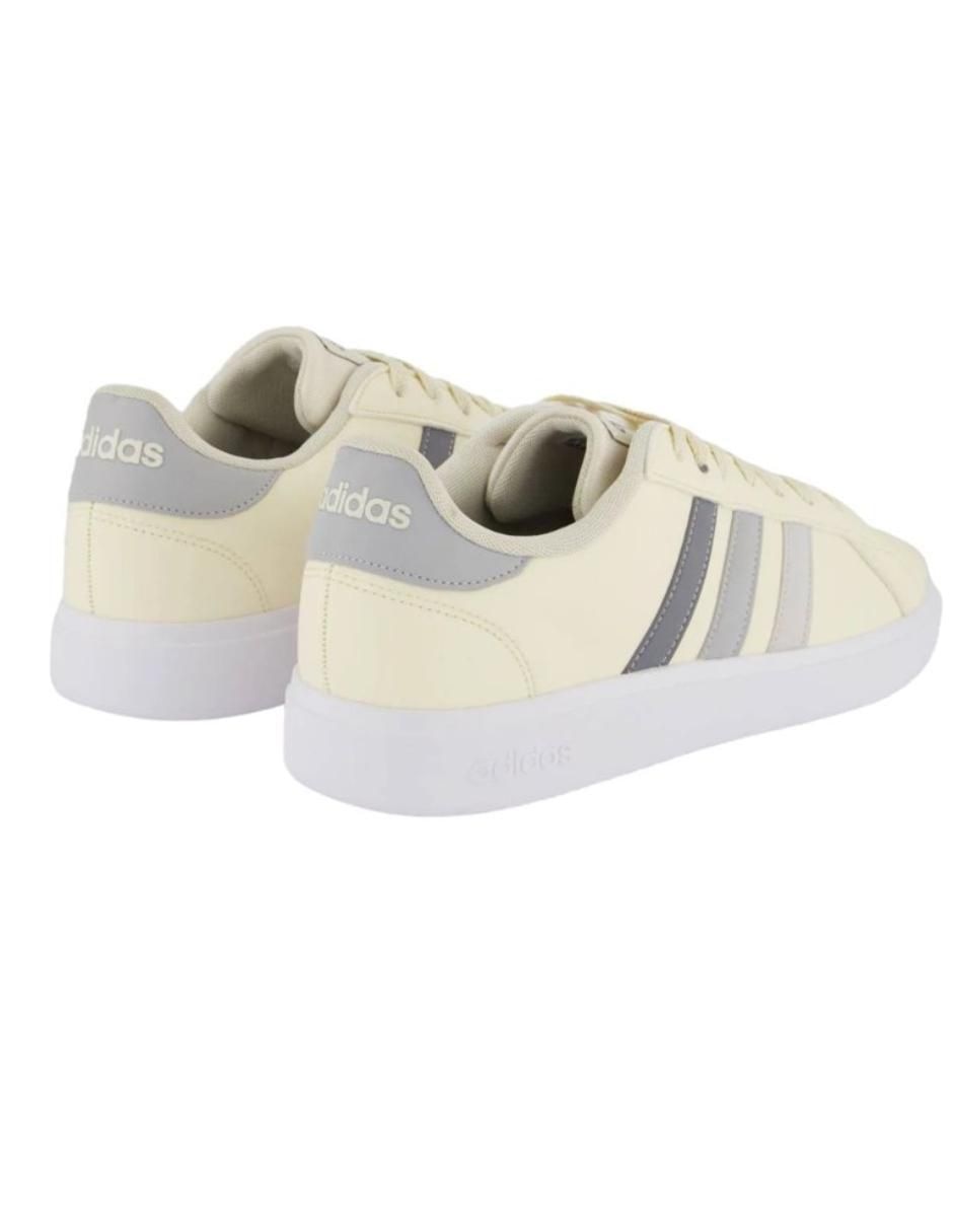 Tenis Grand Court Base de mujer