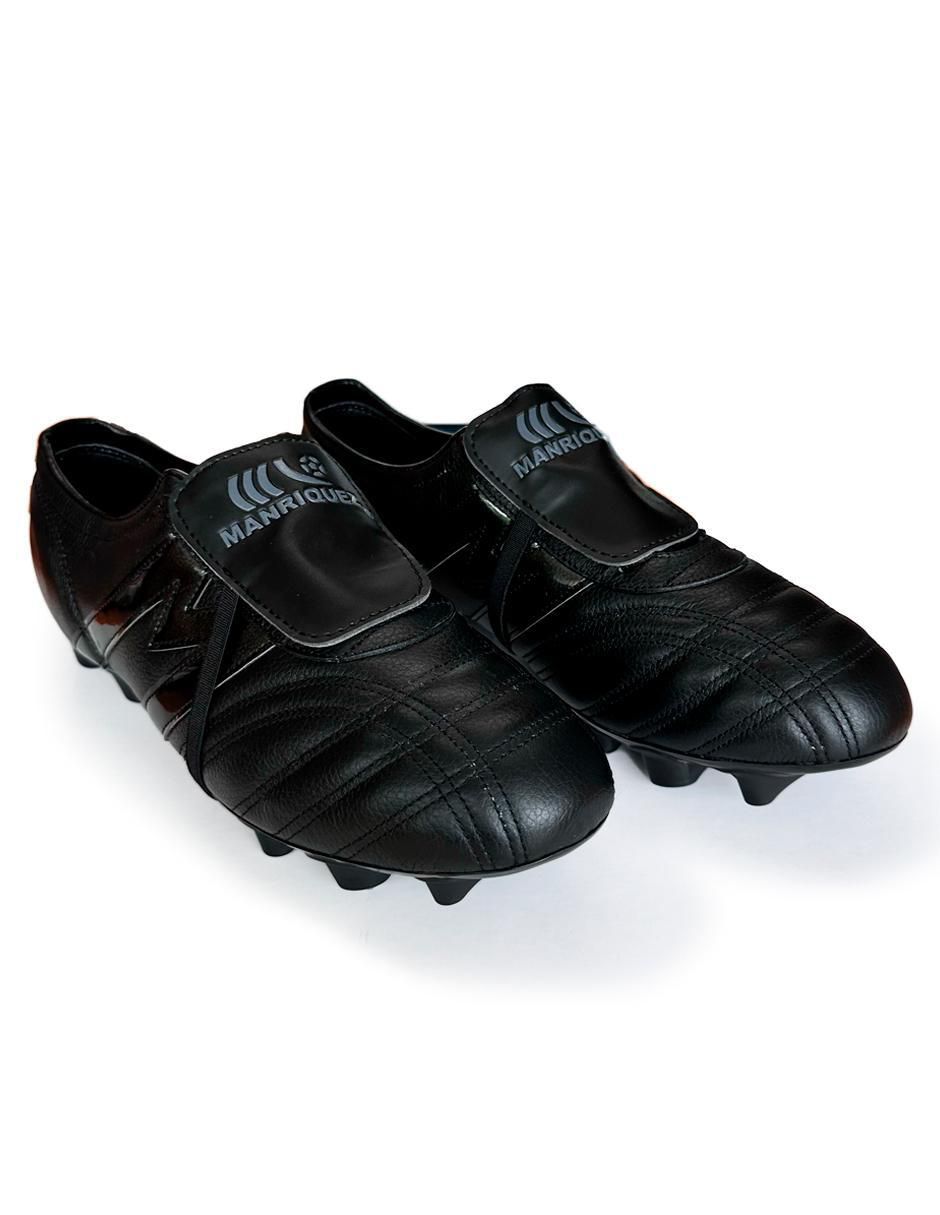 Tenis de hombre para fútbol