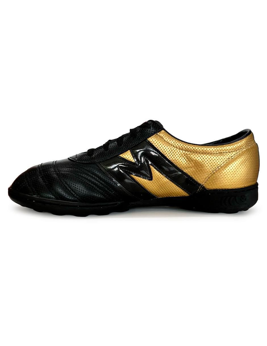 Tenis de hombre para fútbol 5