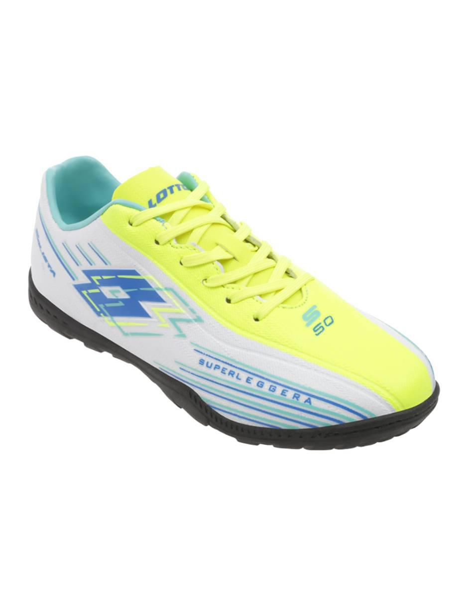 Tenis de niño para fútbol