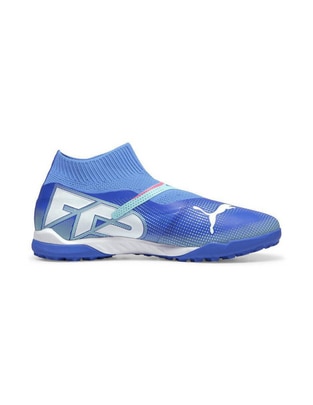 Tenis Ultra Play de hombre para fútbol