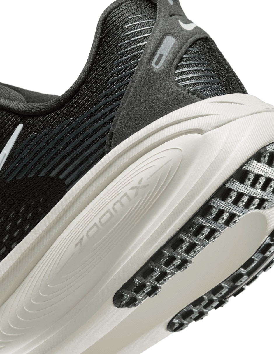 Tenis vomero 18 para correr de mujer 7