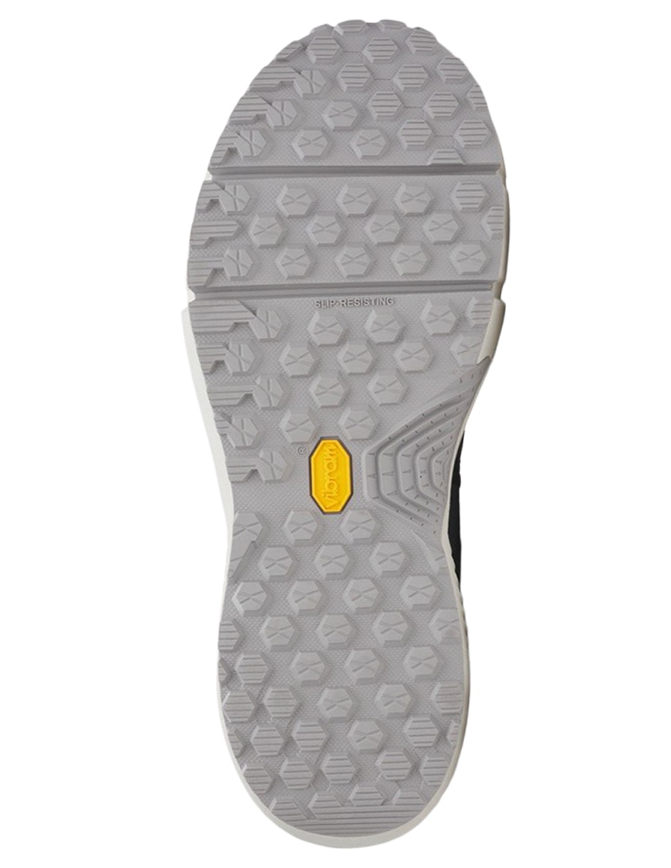 Tenis ua charged valsetz mid para senderismo under armour de hombre
