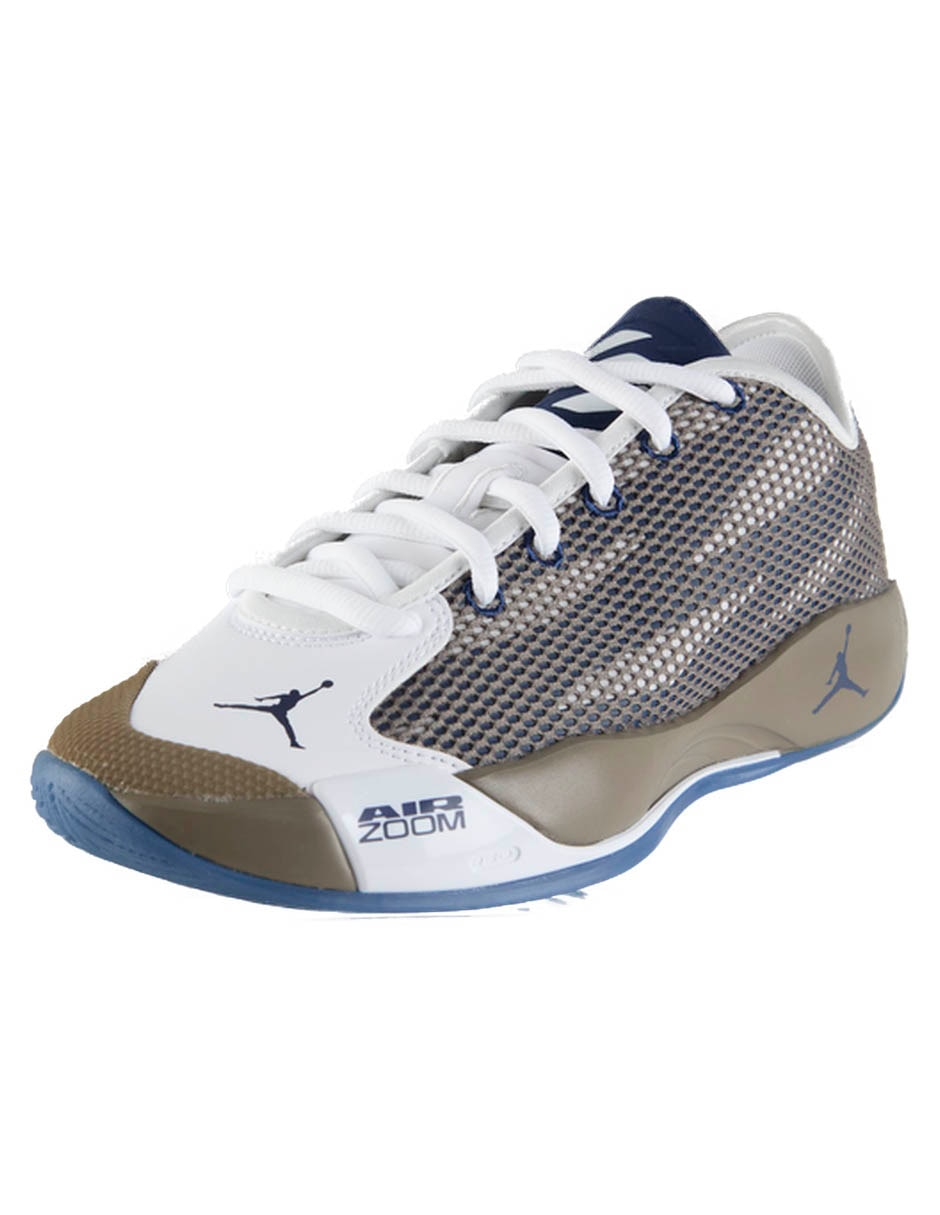 Tenis Jordan Luka 77 para básquetbol Nike de hombre