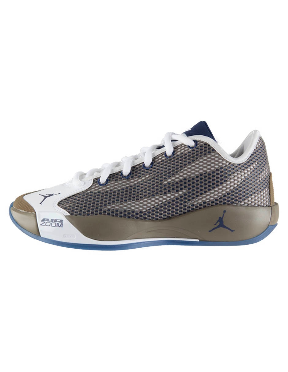 Tenis Jordan Luka 77 para básquetbol Nike de hombre