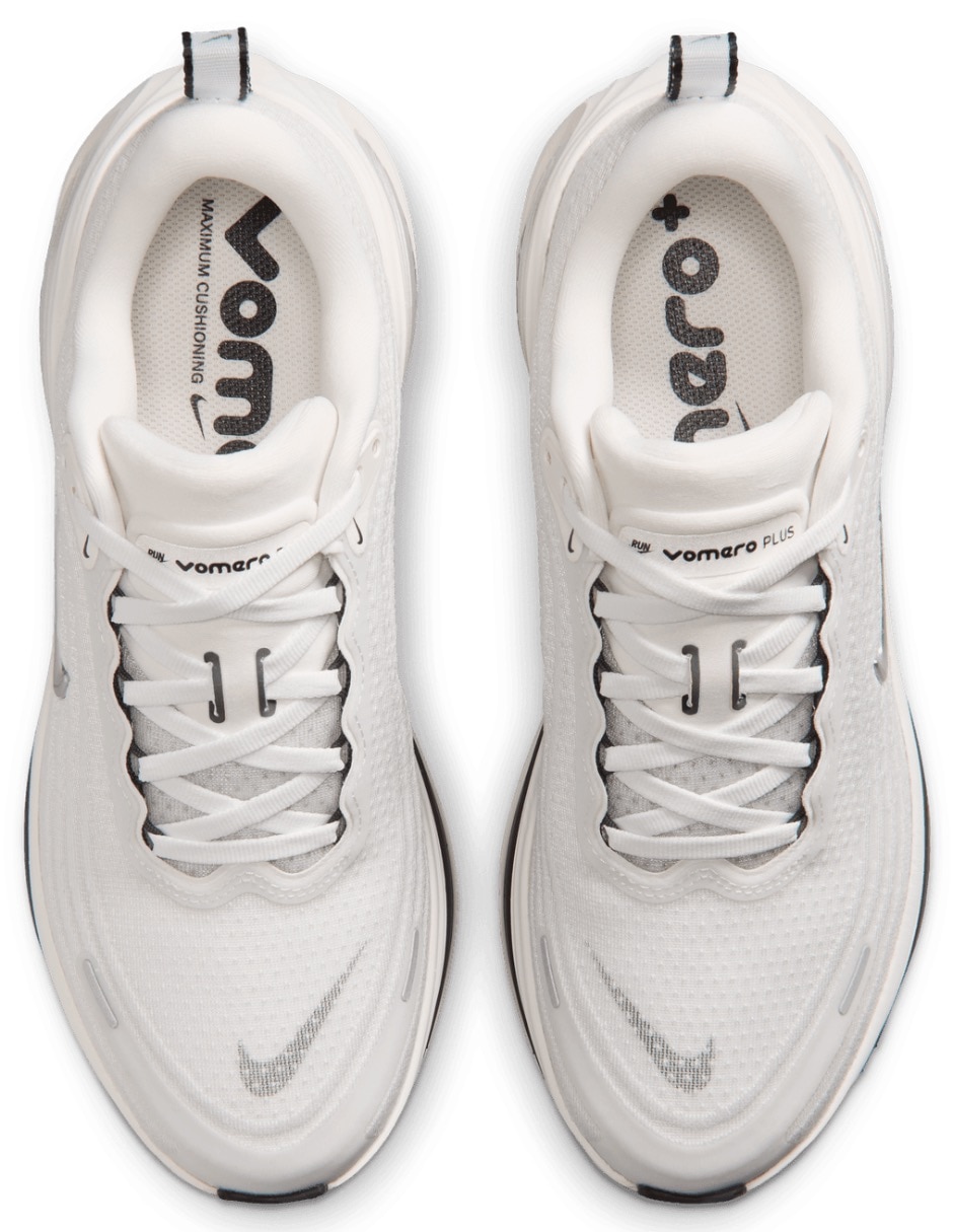 Tenis Vomero Plus Ess para correr de mujer 2